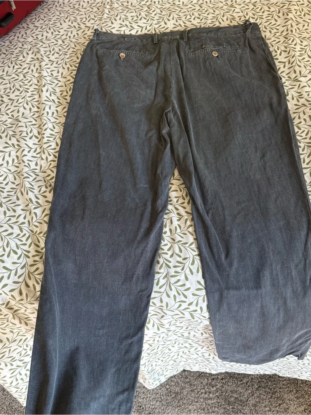 Tommy Bahama Men's Charcoal Gray Chino Pants